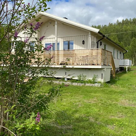 Brygghaugen, Middle Of Senja Villa Exterior photo